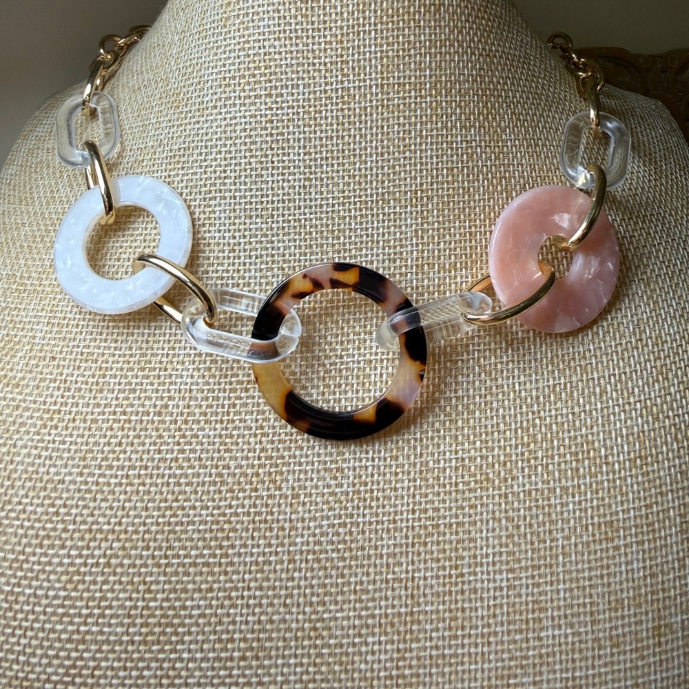 Jessica Simpson Gold Tortoise Pink White Resin Ring Chunky Statement Necklace